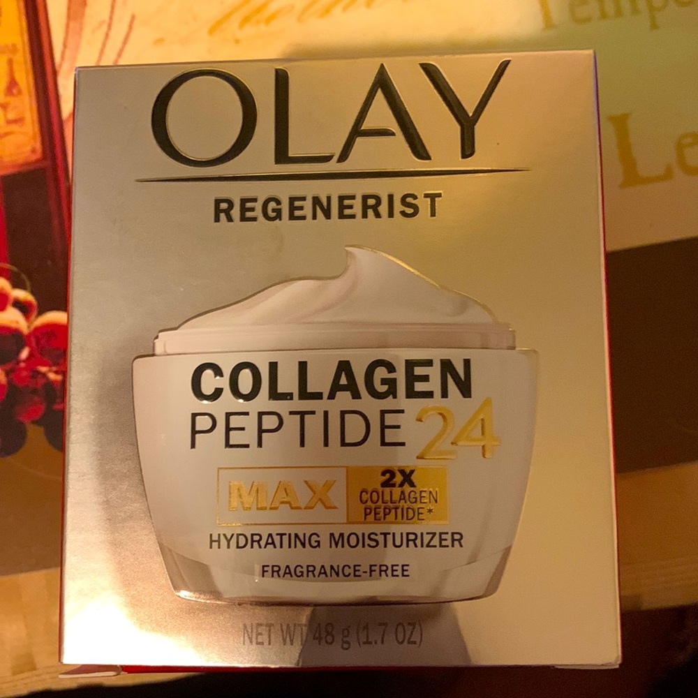 OLAY regenerist peptide 24 hr moisturizer